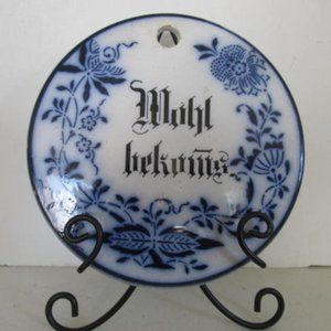Wohl Bekoms Enjoy Your Meal Blue Danube Blue Onion Pattern Blue and White Tea Tr